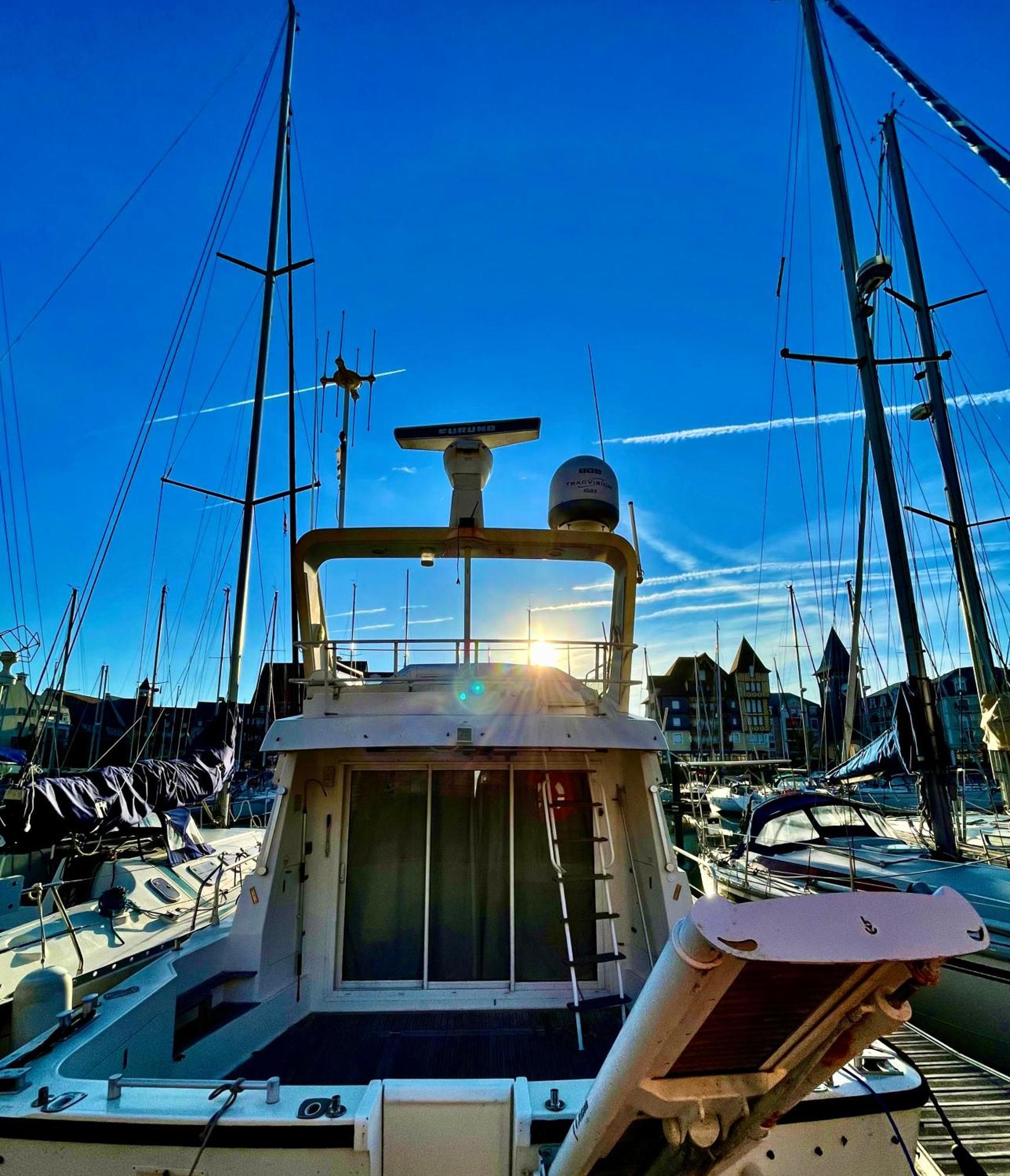 Yacht Deauville Eksteriør bilde